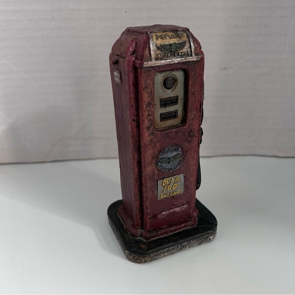 Antique-Style Gas Pump (Red) Resin Piece, by Popular Imports, Inc. - Picture 3 of 9